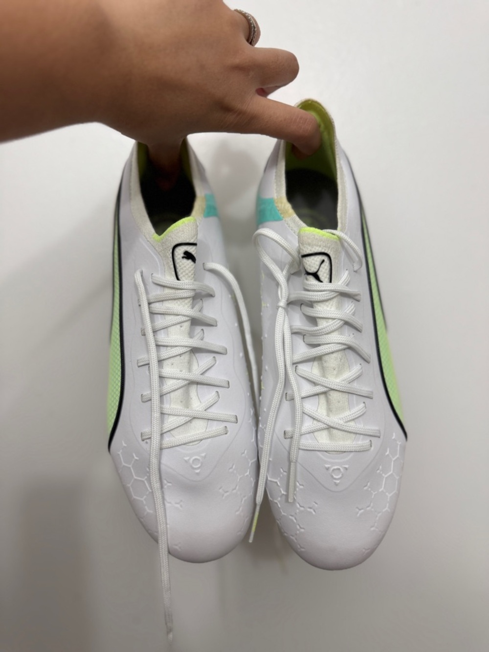 Puma King Ultimate FG AG 'White Electric Peppermint'